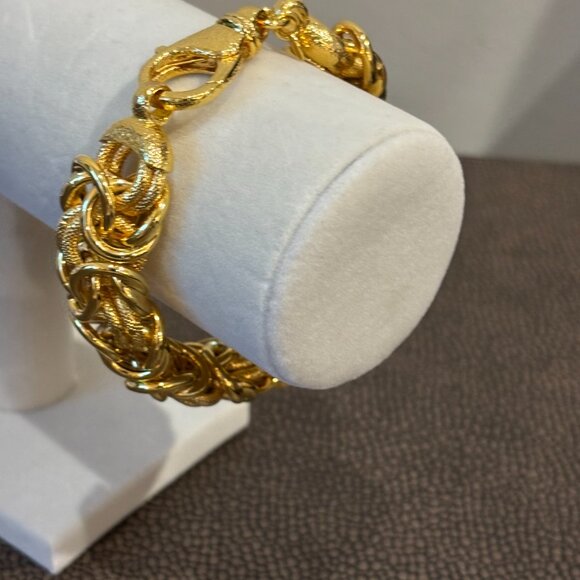 B Italy Yellow Gold Finish Byzantine Chain Wide  Chunky Bracelet - Picture 4 of 16